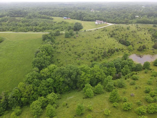 36 Ac Long Road, Lawrenceburg, KY 40342