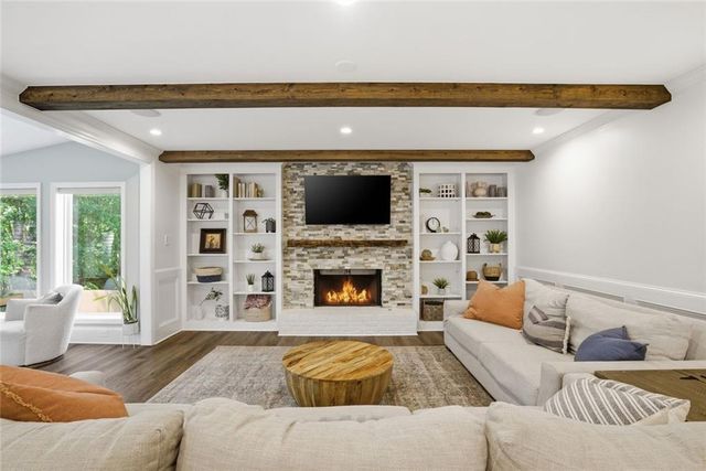 2654 Wood Gate Way SW, Snellville, GA 30078