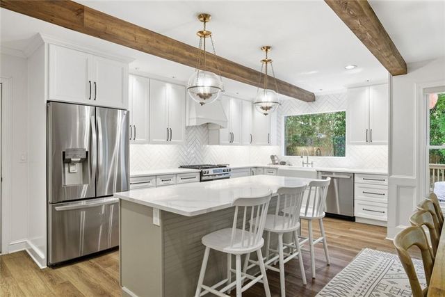 2654 Wood Gate Way SW, Snellville, GA 30078