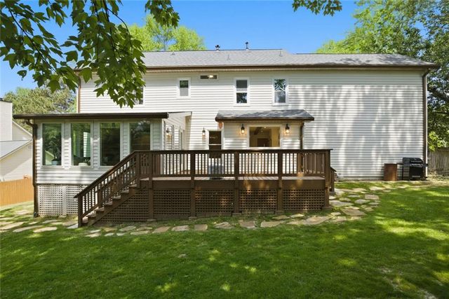 2654 Wood Gate Way SW, Snellville, GA 30078