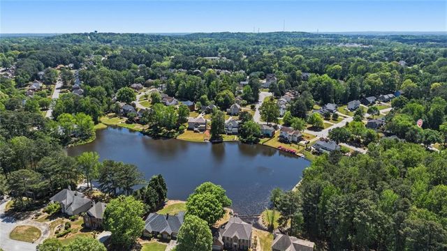 2654 Wood Gate Way SW, Snellville, GA 30078