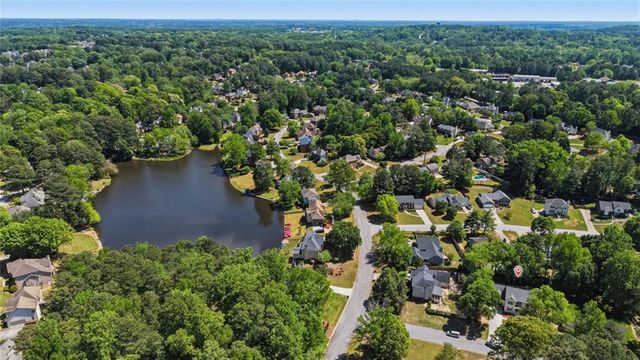 2654 Wood Gate Way SW, Snellville, GA 30078