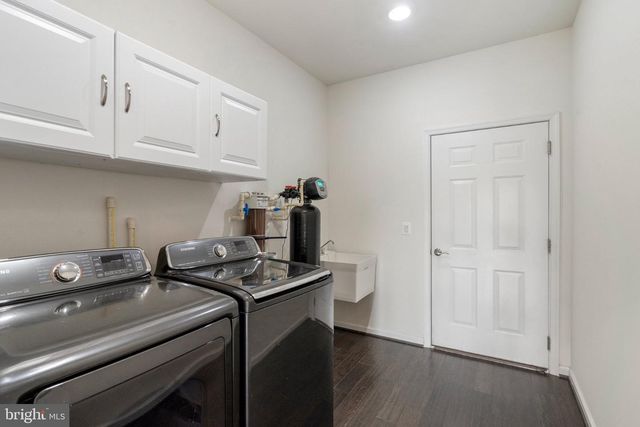 56 HARPERS MILL WAY, Lovettsville, VA 20180