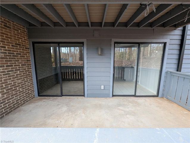 2807 Treestead Circle, Greensboro, NC 27410