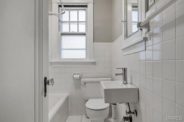 6020 Potomac Street, St Louis, MO 63139