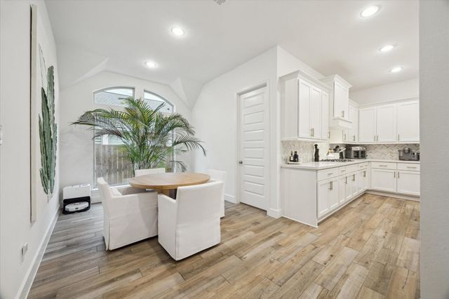 9823 Chapman Trail, Manvel, TX 77578