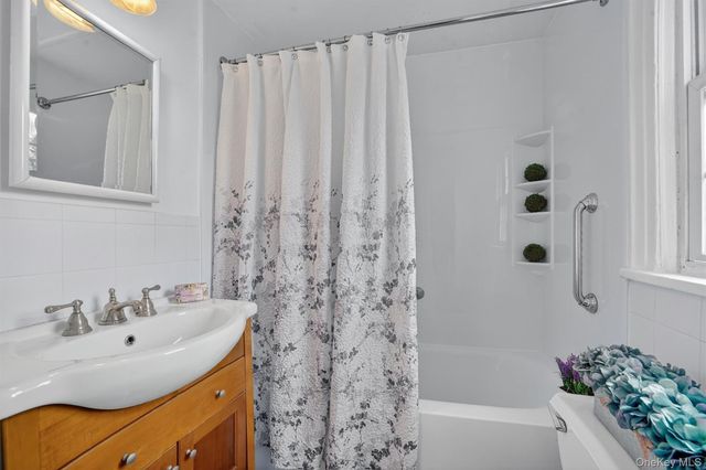 43 Archer Avenue, White Plains, NY 10603