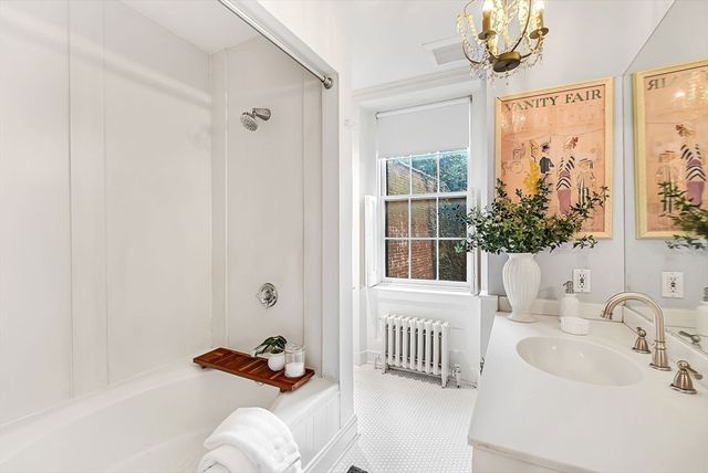 35 Mt Vernon Street 1, Boston, MA 02108