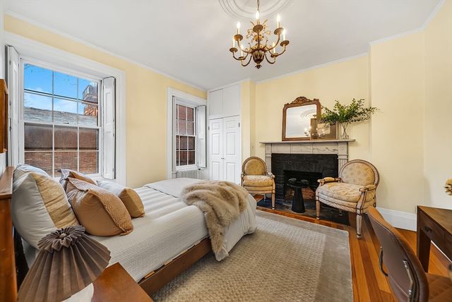 35 Mt Vernon Street 1, Boston, MA 02108