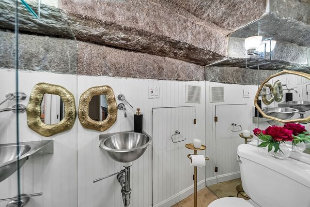 35 Mt Vernon Street 1, Boston, MA 02108