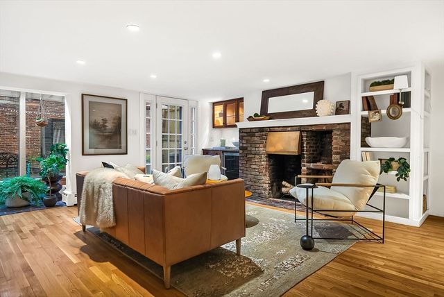 35 Mt Vernon Street 1, Boston, MA 02108