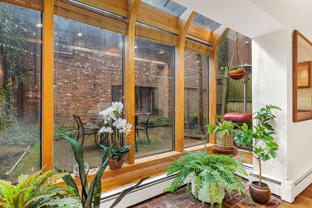 35 Mt Vernon Street 1, Boston, MA 02108