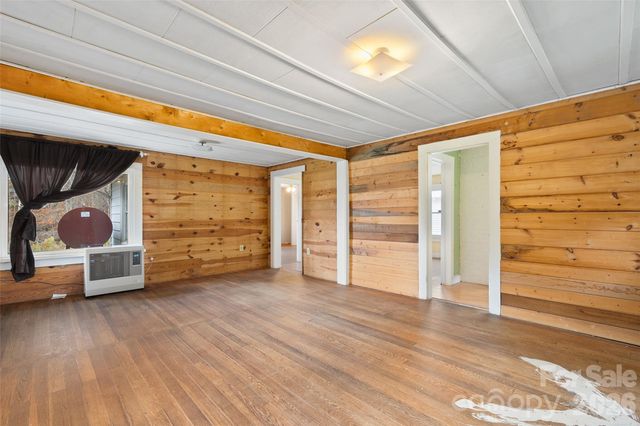 1906 & Tract 1 Ratcliff Cove Road, Waynesville, NC 28786