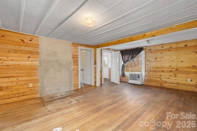 1906 & Tract 1 Ratcliff Cove Road, Waynesville, NC 28786