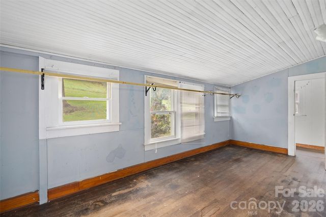 1906 & Tract 1 Ratcliff Cove Road, Waynesville, NC 28786