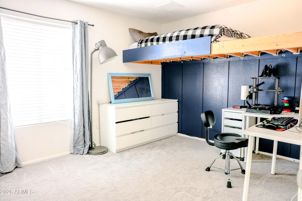 Image 42 of property listing at 10130 W MEADOWBROOK Avenue, Phoenix, AZ 85037