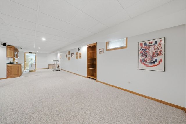 16555 Grants Trail, Orland Park, IL 60467