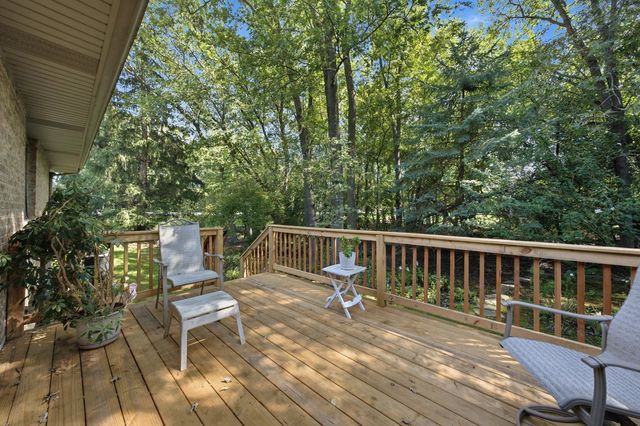 16555 Grants Trail, Orland Park, IL 60467