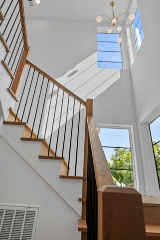 6398 Highway 100, Nashville, TN 37205