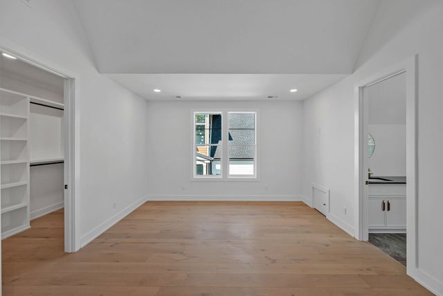 6398 Highway 100, Nashville, TN 37205