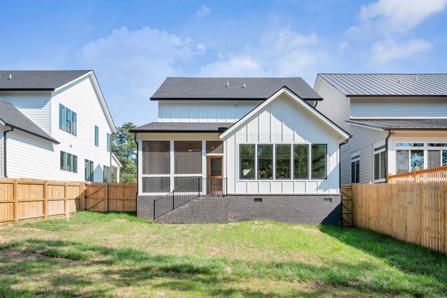 6398 Highway 100, Nashville, TN 37205