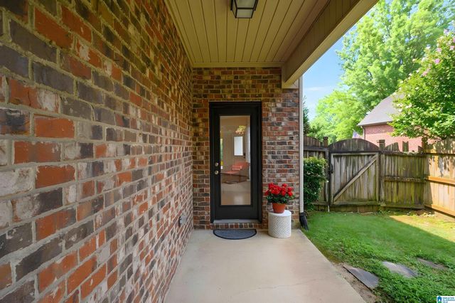 2824 OXMOOR GLEN DRIVE, Birmingham, AL 35211