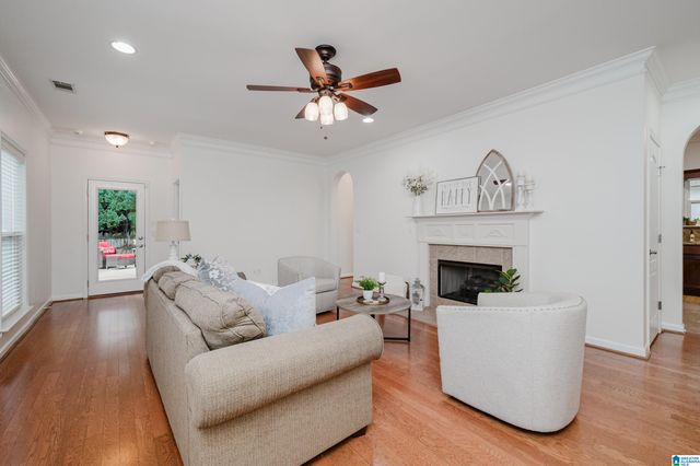 2824 OXMOOR GLEN DRIVE, Birmingham, AL 35211