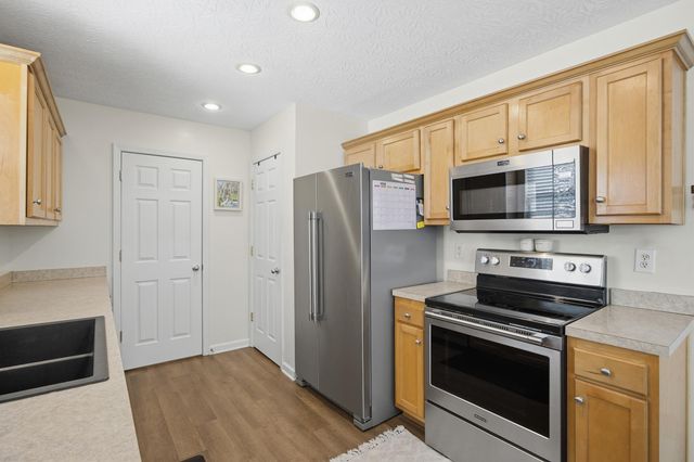 143 Pickett Lane, Georgetown, KY 40324