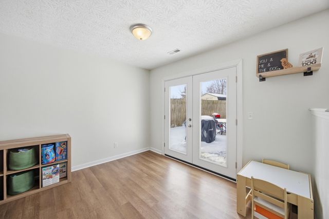 143 Pickett Lane, Georgetown, KY 40324