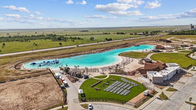 212 San Marcos Trail, Dayton, TX 77535