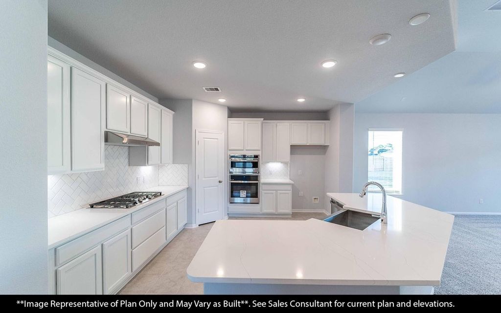 212 San Marcos Trail, Dayton, TX 77535