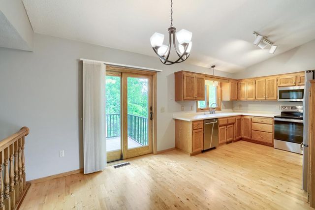 6625 White Birch Court, Lino Lakes, MN 55014