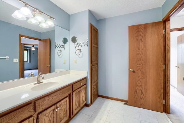 6625 White Birch Court, Lino Lakes, MN 55014
