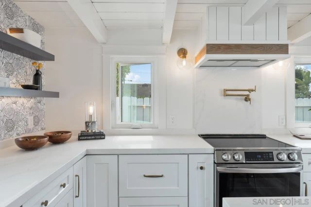 812 Alveda Ave, El Cajon, CA 92019