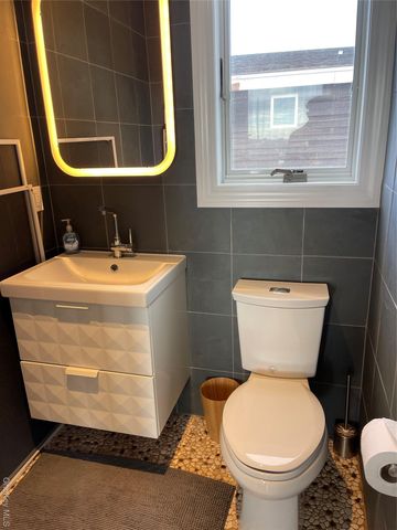 7 Pond Point Road, Westhampton Beach, NY 11978