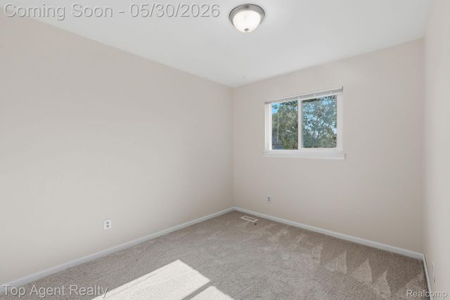 26268 Patricia Avenue, Warren, MI 48091