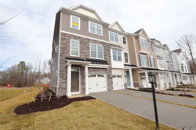 7855 Alexandria Dr, Moseley, VA 23832