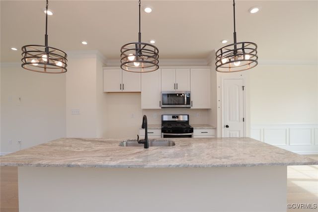 7855 Alexandria Dr, Moseley, VA 23832