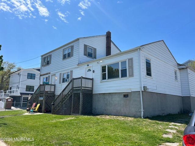 121 Florence Avenue, Union Beach, NJ 07735