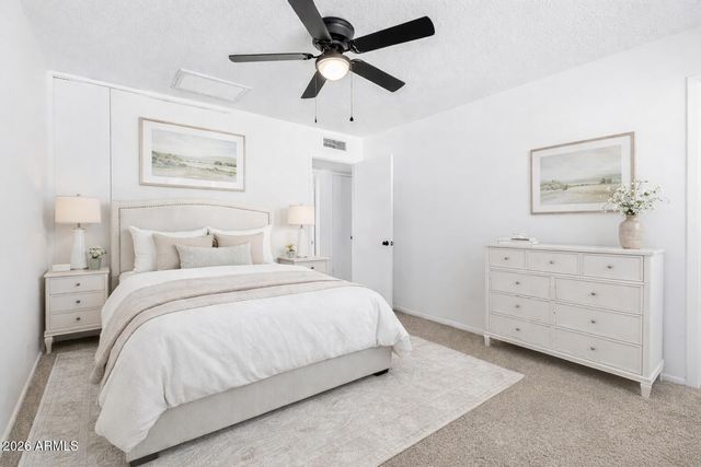 8636 E WINDSOR Avenue, Scottsdale, AZ 85257