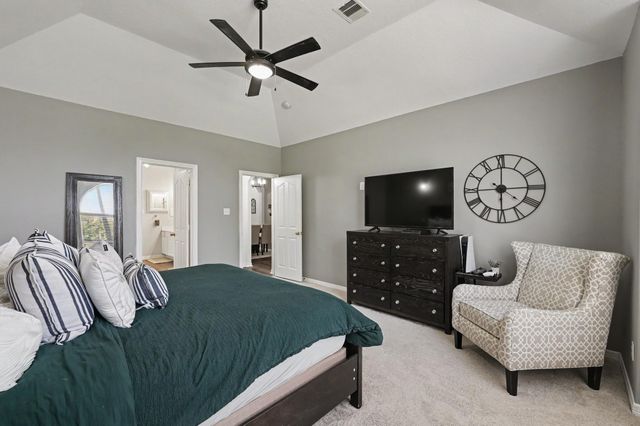 7110 Nickaburr Creek Drive, Magnolia, TX 77354