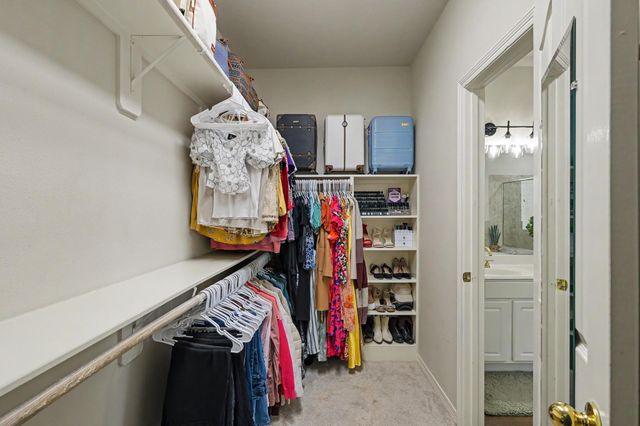 7110 Nickaburr Creek Drive, Magnolia, TX 77354