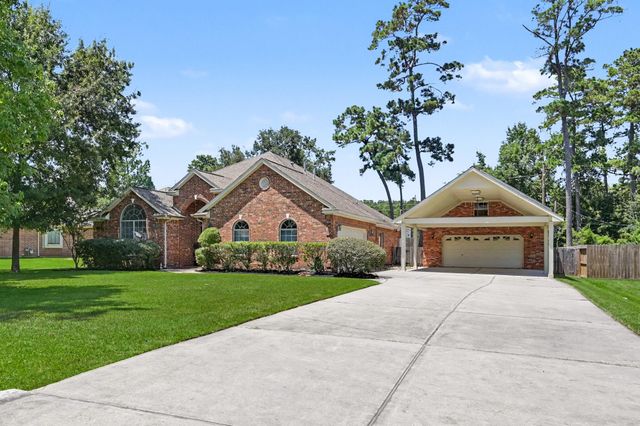 7110 Nickaburr Creek Drive, Magnolia, TX 77354