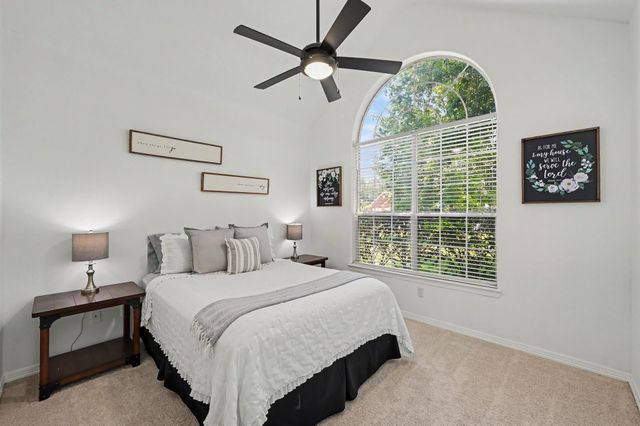 7110 Nickaburr Creek Drive, Magnolia, TX 77354