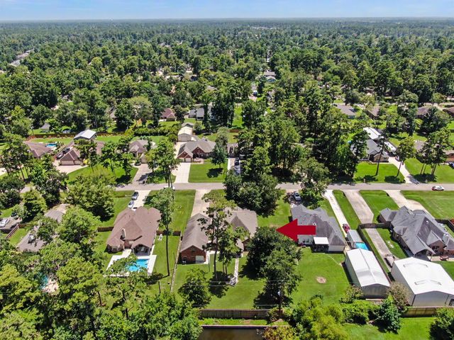 7110 Nickaburr Creek Drive, Magnolia, TX 77354