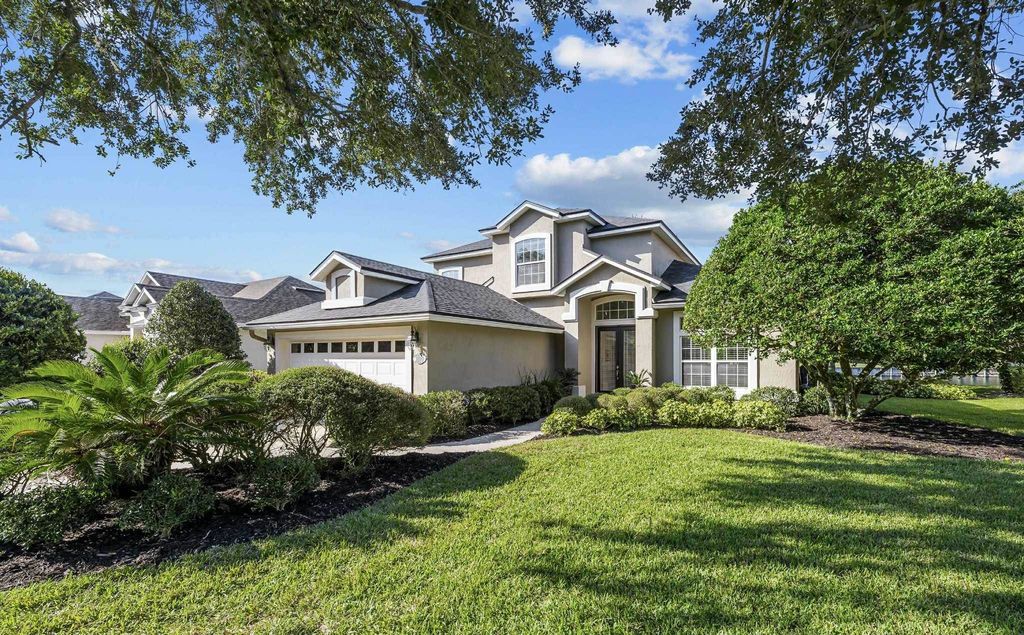 1009 Oxford Dr, St Augustine, FL 32084