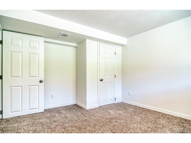 8246 S Dover St, Littleton, CO 80128