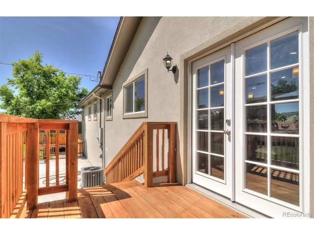 8246 S Dover St, Littleton, CO 80128