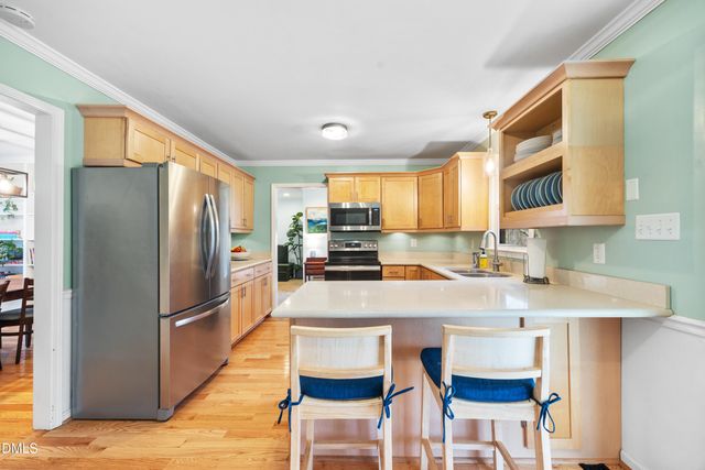 110 Pointe Place, Hillsborough, NC 27278