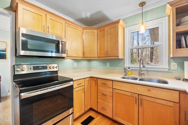 110 Pointe Place, Hillsborough, NC 27278